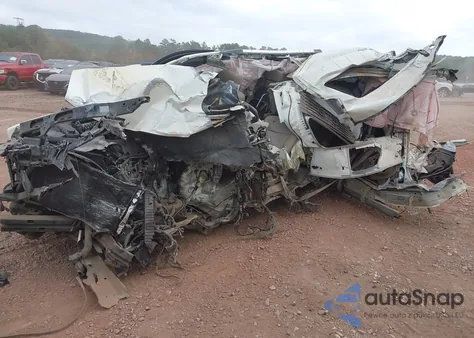 2015 Chevrolet Suburban 1500 Ltz from USA, damaged, VIN 1GNSCKKCXFR132309